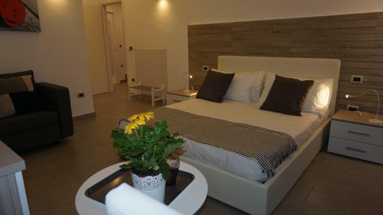 Appartamento Myb Napoli Esterno foto